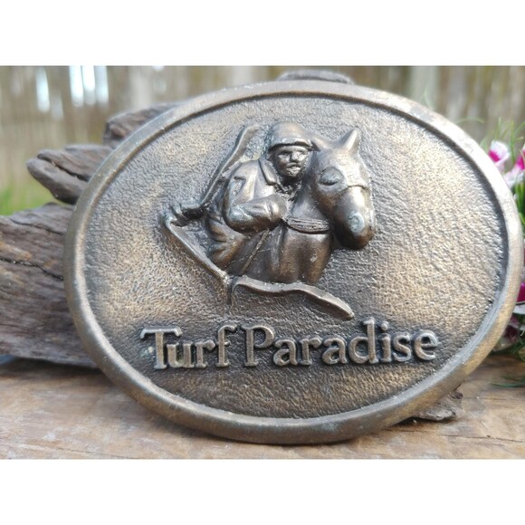 Vintage Turf Paradise Souvenir Belt Buckle // Horse Racing Memorabilia - Picture 10 of 10